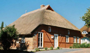 Alte Fischerkate in Gager